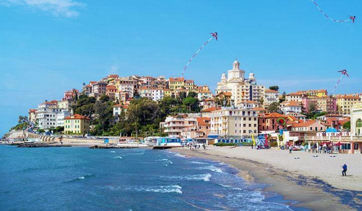 Appartamento Vista Mare Stella Marina Sanremo Exterior photo